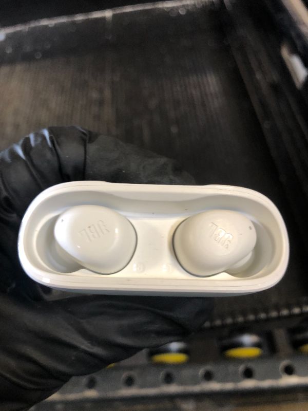 Photo 1 of JBL Vibe Buds - True Wireless Earbuds, Smart Ambient, VoiceAware, Up to 32 total hours of battery life with speed charging, Water and dust resistant, JBL Deep Bass Sound (White)