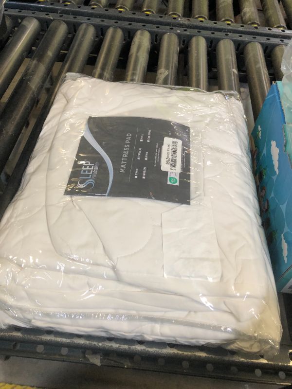 Photo 1 of Sleep Philosophy Twin XL Mattress Pad, Cotton Mattress Protector Classic Cloud Quilted Bed Cover, All Natural Breathable Mattress Topper Fitted Pocket Fits Up to 16", Machine Washable, Twin XL White