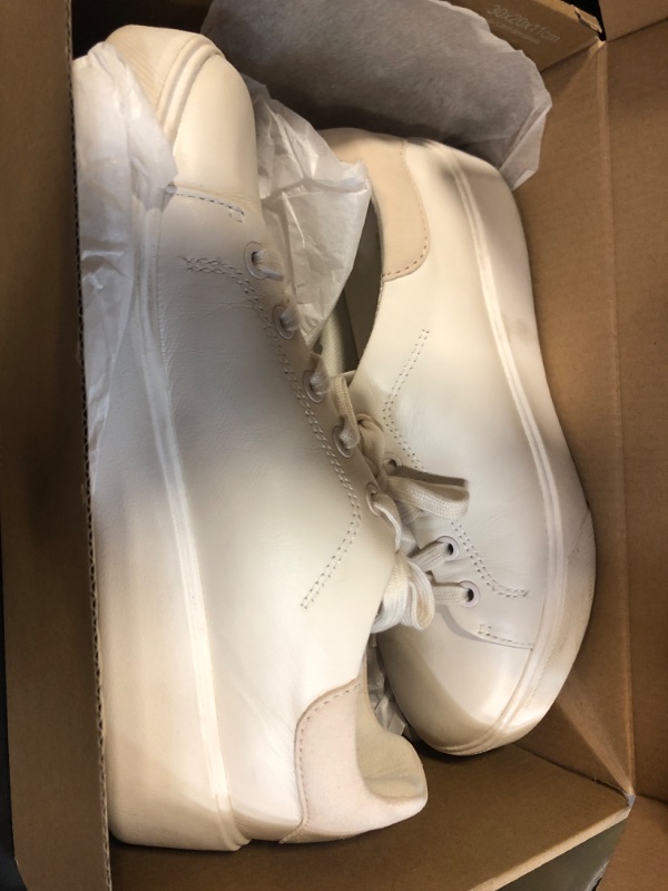 Photo 1 of Naturalizer Womens Morrison2.0 Sneaker Warm White Linen Leather 7 W