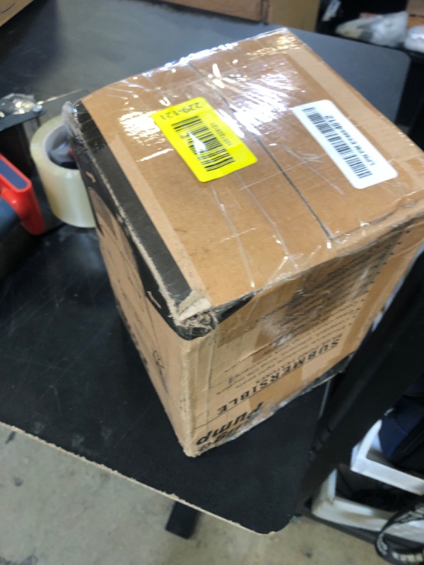 Photo 1 of Amarine Made 3700 GPH 12v Boat Marine Plumbing Electric Bilge Pumps (3700gph 12v)