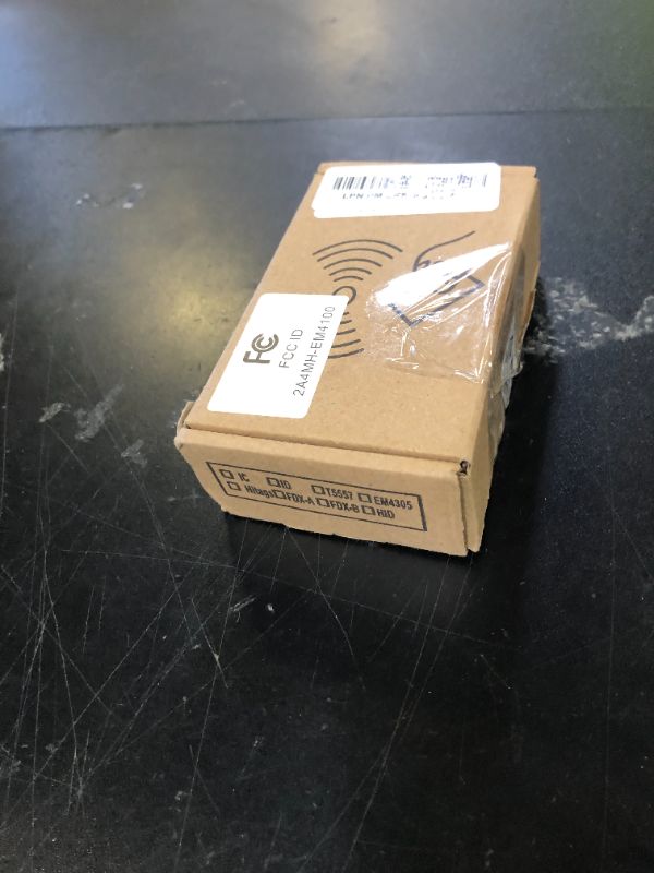 Photo 1 of Hecere RFID Handheld id Copier RFID Smart id Card Duplicator Used for T5577 id keyfobs and Cards+5pcs T5577 Keychains +5 T5577 Cards