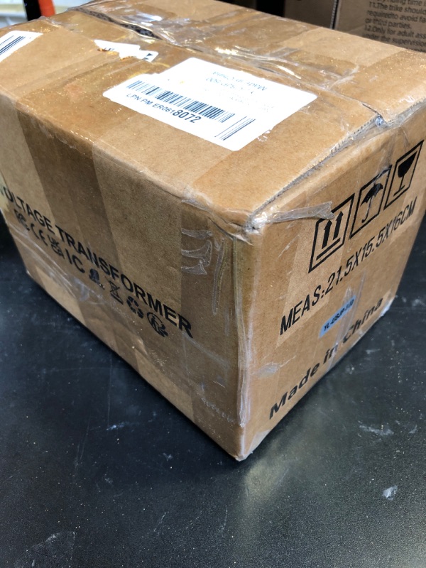 Photo 1 of Yinleader 500W US to Japan Voltage Converter 120V to 100V Step Down Transformer for Japanese Appliances (Turntable/Player/Amplifier/yogurtia/Consoles/Synthesizers, etc.) in US