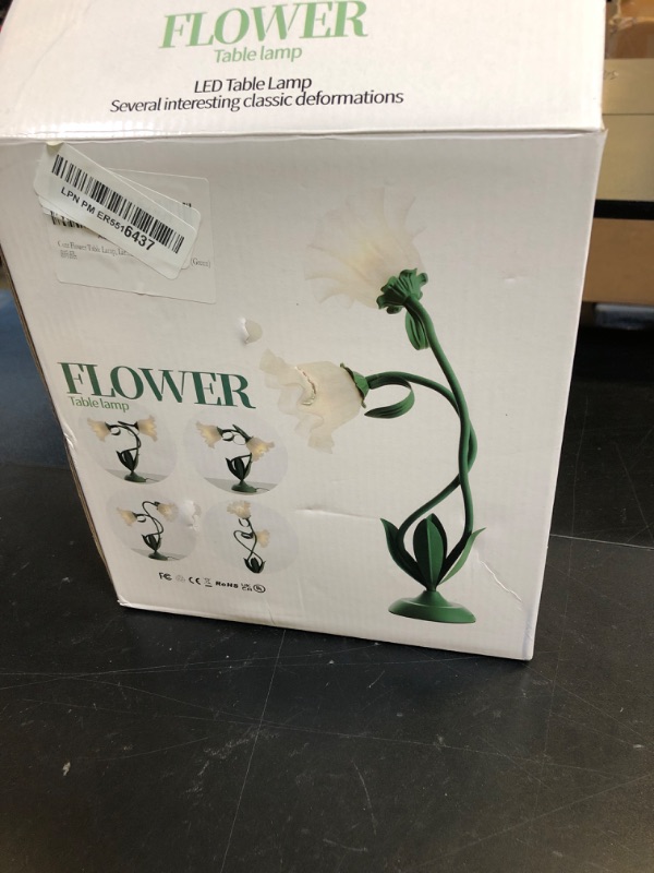 Photo 1 of Cute Flower Table Lamp, Large Vintage Bedside Flower Lamp, 3 Colors Temperature Flower Lamp for Bedroom Living Room Bedside Reading Lighting Table Desk Lamps Home Decoration (Green)
