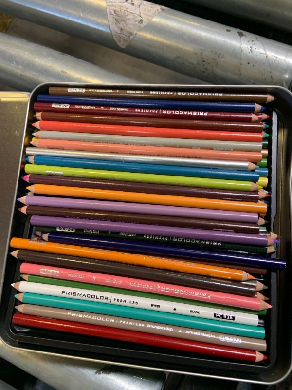 Photo 1 of Prismacolor - Premier Colored Pencils 72/Pkg