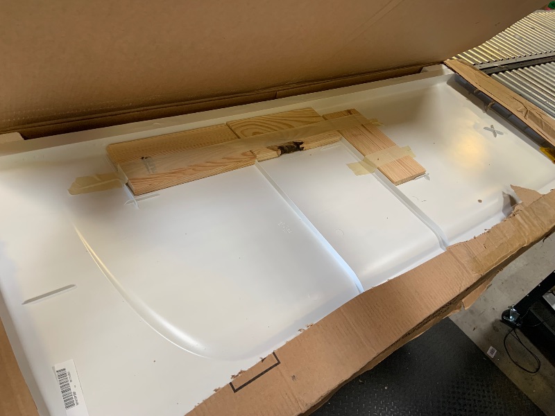 Photo 1 of Ensemble 30" Endwall Set Curve Backed Finish: White

