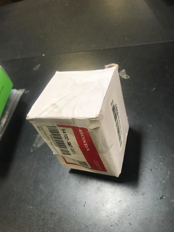 Photo 1 of Honda Genuine OEM Type- R Shift Knob 54102-SMT-E01