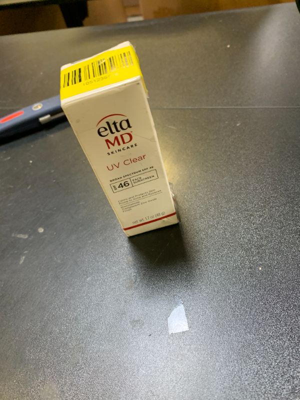 Photo 1 of EltaMD UV Clear Face Sunscreen SPF 46, Oil Free for Face with Zinc Oxide, Dermatologist Recommended Sunscreen Lotion, For Acne-Prone Sensitive Skin, 1.7 oz Pump EXP 2/28
