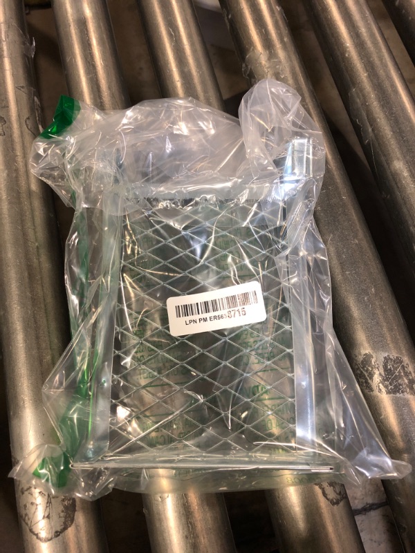 Photo 1 of Linzer RM 150 Rm150 4-Sided Heavy Duty Bucket Grid, for Use with 1 Gal Cans, Steel, Silver