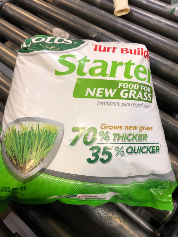 Photo 1 of Scotts Turf Builder Starter Food For New Grass