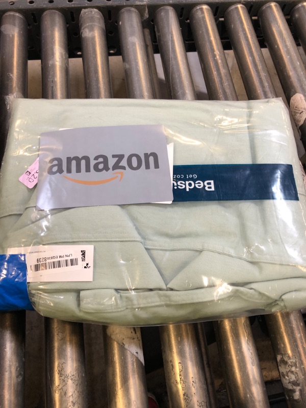 Photo 1 of Bedsure Linen Duvet Cover Queen - Linen Cotton Blend Bedding Set, Soft & Cozy, 3 Pieces, 1 Duvet Cover 90x90 Inches and 2 Pillowcases, Sage Green Color Cooling Bedding, Comforter Sold Separately