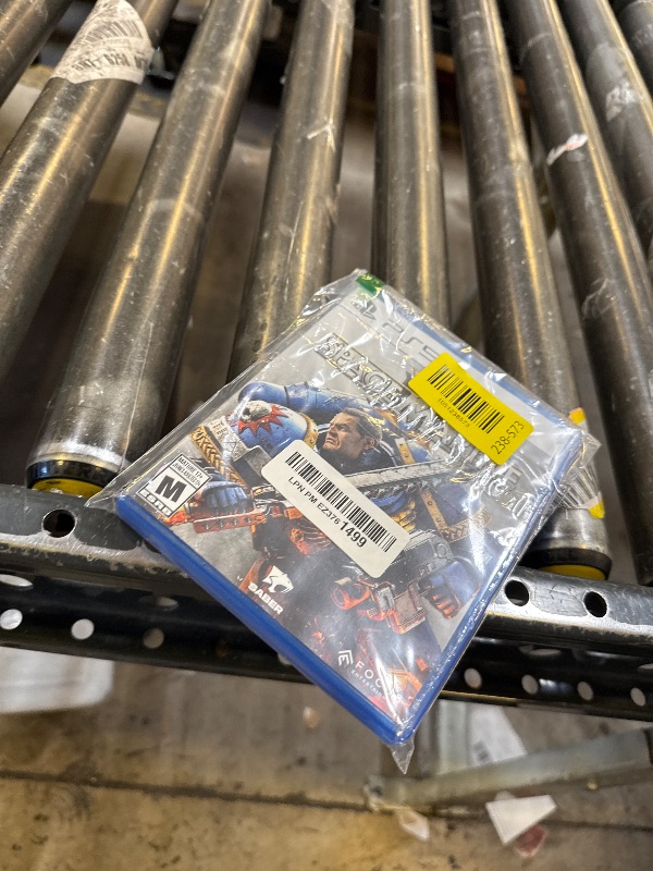 Photo 1 of Warhammer 40,000: Space Marine 2 - PlayStation 5