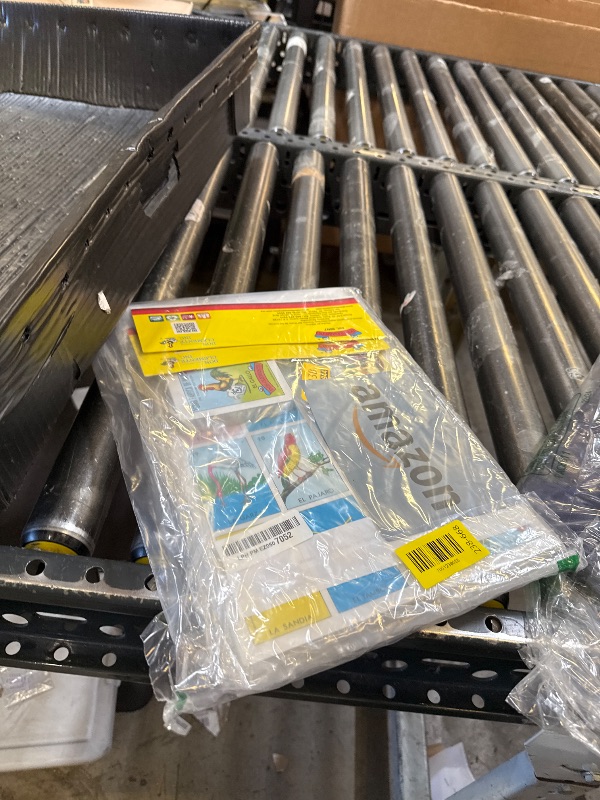 Photo 1 of Pack of 2 Don Clemente Mexican Jumbo Loteria Set, 20 Large Boards and 2 Decks of Cards Loteria Mexicana Jumbo paquete de 20 Tablas