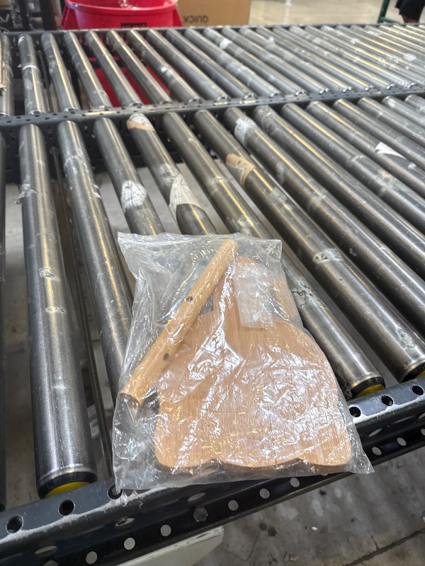 Photo 1 of Key Tray, Jewelry Tray Key Holder, Key Bowl for Entryway Table Wood Key Tray for Entryway Table Tabletop Tree Jewelry Stand Display Japanese Lucky Cat Storage Tray Statue(01)