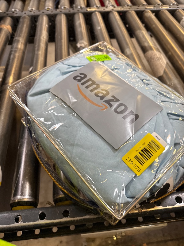 Photo 1 of Horbaunal Extra Deep Pocket Queen Fitted Sheet Only - Fits Up to 24 Inch Mattress - Luxury 1800 Thread Count - Microfiber Aqua Fitted Bed Sheet Queen Size
