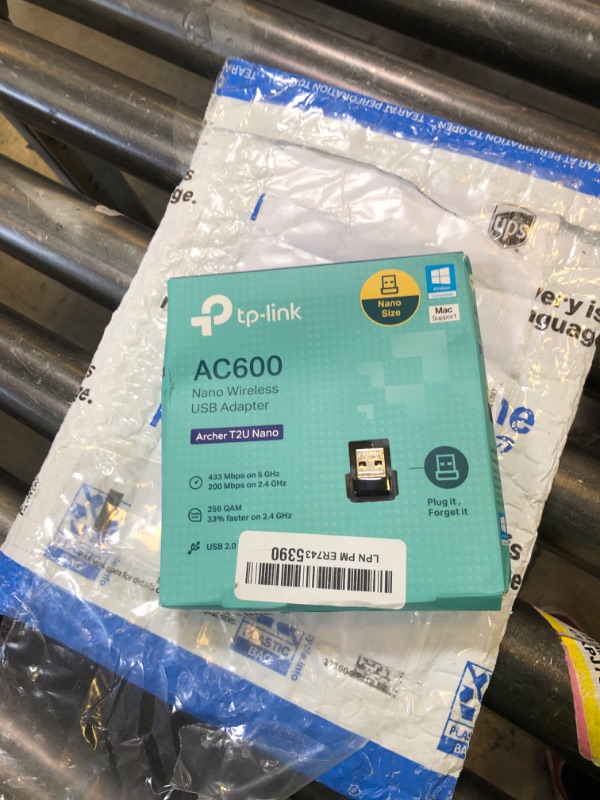 Photo 1 of TP-Link Nano AC600 USB WiFi Adapter(Archer T2U Nano)- 2.4G/5G Dual Band Wireless Network Transceiver for PC Desktop, Travel Size, Supports Windows (11,10, 8.1, 8, 7, XP/Mac OS X 10.9-10.14)