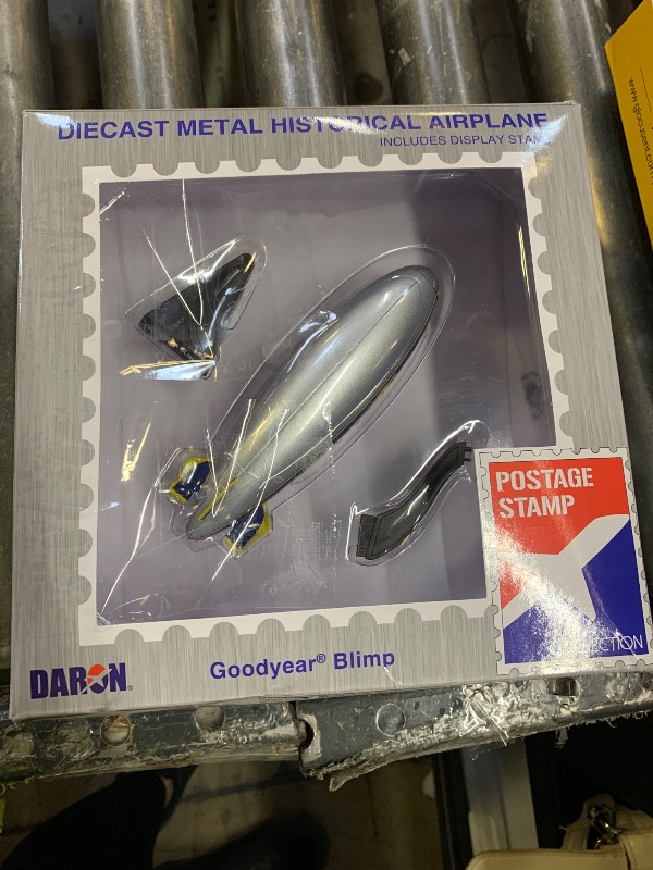 Photo 1 of Daron Worldwide Trading Postage Stamp PS5411-1 Goodyear Blimp 1:350 Scale Diecast Model