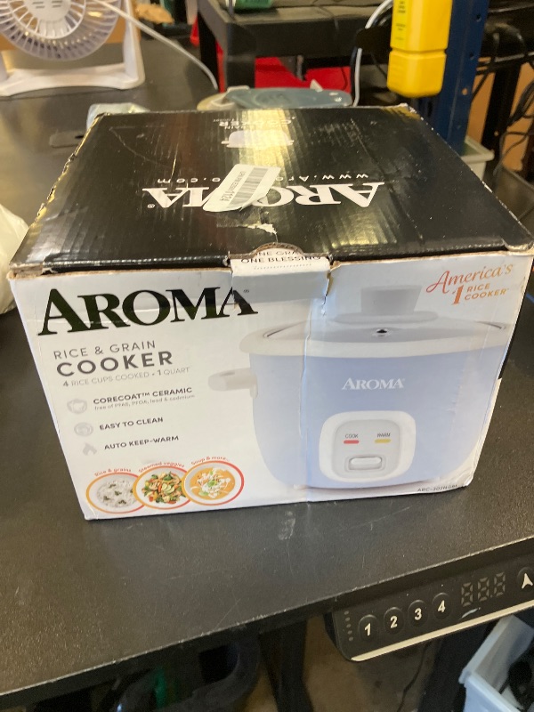 Photo 1 of Aroma Housewares 4-Cups (Cooked) / 1Qt. Rice & Grain Cooker (ARC-302NGBL), Blue