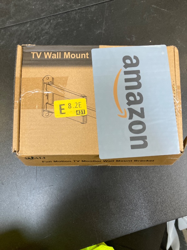 Photo 1 of WALI TV Wall Mount Articulating LCD Monitor Full Motion 15 inch Extension Arm Tilt Swivel for Most 13 to 32 inch LED TV Flat Panel Screen with Mounting Holes up to 100x100mm (1330LM), Black