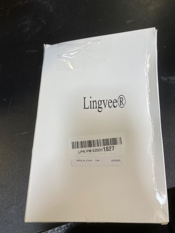Photo 1 of Lingvee 15 Pcs Back to School Magnetic Photo Frames for Teachers and Students 5 x 7 Inch Refrigerator Magnet Picture Frame Classroom Decoration Magnet for Teacher Whiteboard Students School Supplies
