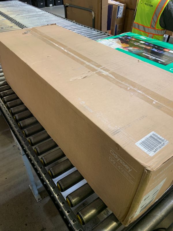 Photo 1 of SAMSUNG 49" Odyssey G9 (G95C) Series DQHD 1000R Curved Gaming Monitor, 240Hz, 1ms(GtG), DisplayHDR 1000, AMD FreeSync Premium Pro, Eye Saver Mode, Auto Source Switch+, LS49CG950ENXZA, 2024