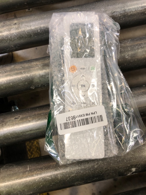 Photo 1 of RG10A-BGEF New AC Remote Control Compatible with Midea/Carrier/SystemAir Air Conditioner RG10A-BGEF RG10A/BGEF RG10A(B2S)/BGEF RG10A5(B1)/BGCEFU1 RG10A(E2S)/BGEFU1 RG10A1(E2S)/BGEF
