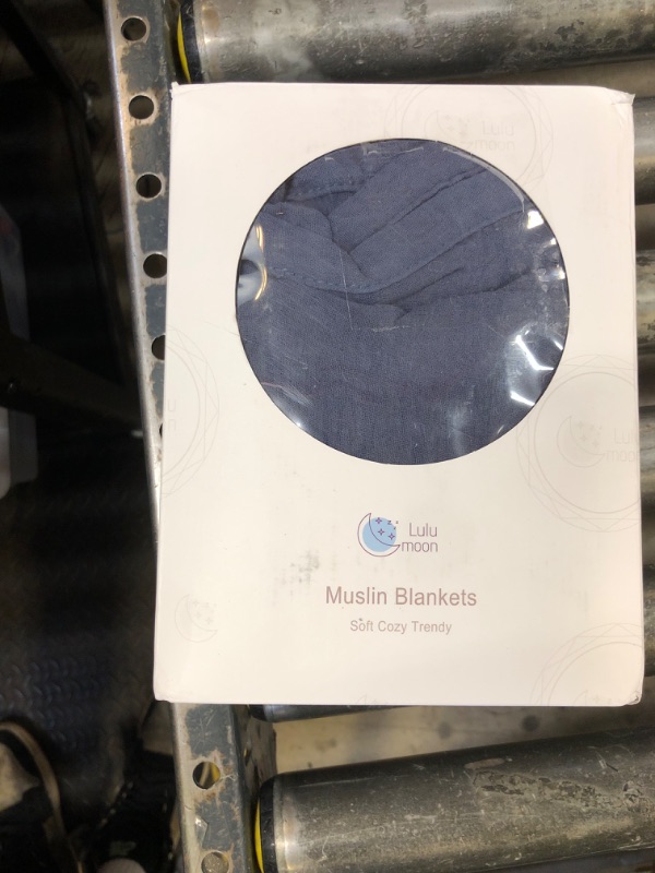 Photo 1 of Lulu moon Muslin Quilt Blanket, Crib Blanket for Baby and Toddler,47x47 Inches(Blue)
