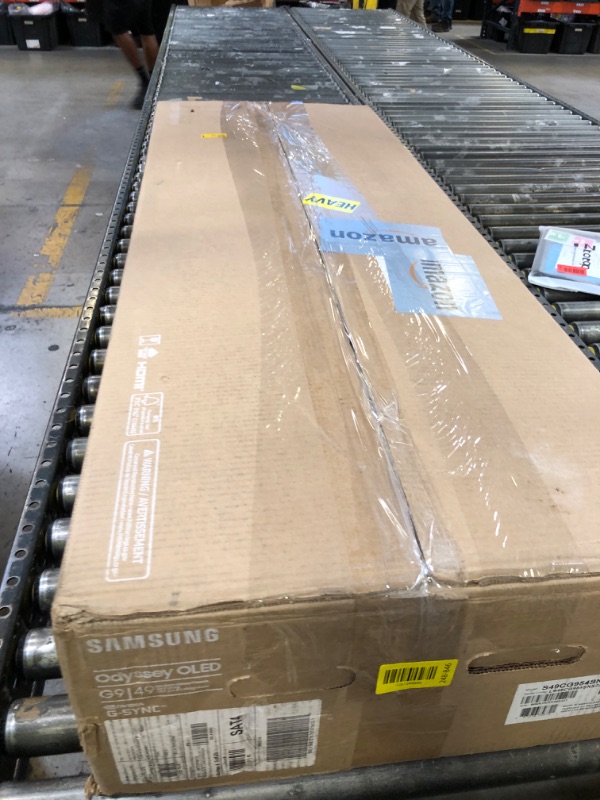 Photo 1 of SAMSUNG 49" Odyssey OLED G9 Curved Gaming Monitor 240Hz - Black