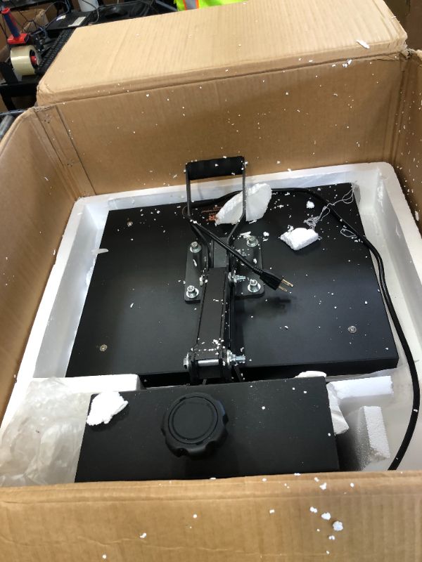 Photo 1 of VEVOR 16x20 Heat Press, 1700W High Pressure Clamshell Heat Press Machine for T Shirts, Large Professional Digital Control Heat Transfer Machine for Sublimation, Vinyl, Heat Transfer Projects