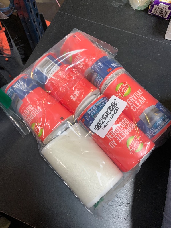 Photo 1 of Scotch-Brite Everyday Clean Lint Roller Refills 6 Roller Refills 420 Sheets White