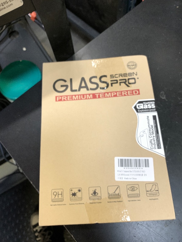 Photo 1 of WD&CD 2PCS Screen Protector Tesla Model 3 2024 2025 8" Rear Touchscreen, Tempered Glass Rear Screen Protector [Anti Fingerprint & Anti Glare] [9H Hardness]