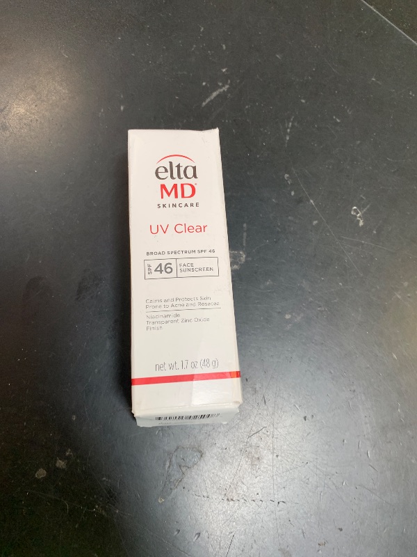 Photo 1 of EltaMD UV Clear Face Sunscreen SPF 46, Oil Free for Face with Zinc Oxide, Dermatologist Recommended Sunscreen Lotion, For Acne-Prone Sensitive Skin, 1.7 oz Pump