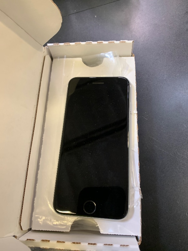 Photo 1 of Apple iPhone SE (2nd Generation), US Version, 128GB, White - Unlocked (Renewed)