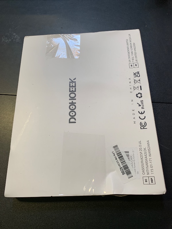 Photo 1 of Doohoeek Keyboard Folio w/Status Screen for Samsung Galaxy Tab S10 FE Plus 13.1 Inch 2025, Tab S10 FE+ 13.1" Keyboard Bluetooth with Trackpad & Any-Angle Stand & Backlit Key, S10 Fe+ Keyboard Cover