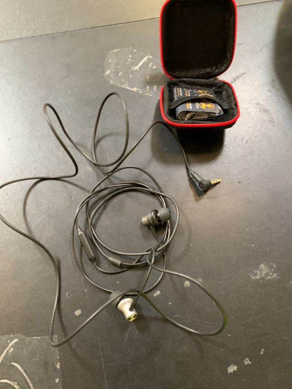 Photo 1 of WIRED EARPHONES