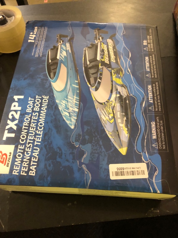 Photo 1 of BEZGAR RC Boat, 2 Packs 12 inch Fast Speed RC Boat 30 KPH with A Portable Suitcase for Lakes & Pools & Salt Water, Summer Toys for Adults and Ideal Gifts for Kids Boys Age 6 7 8-12 Years Old - TX2P1
