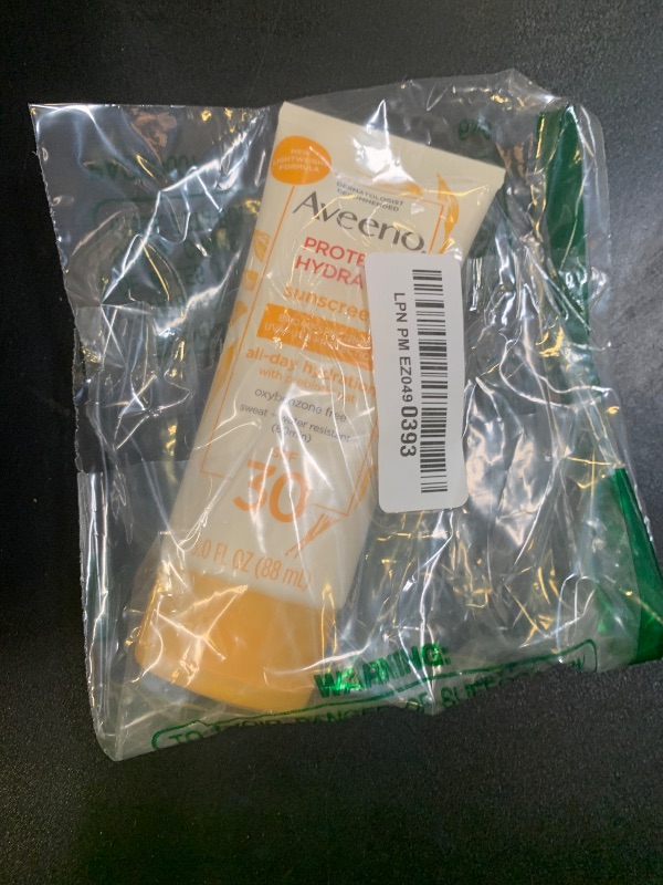 Photo 1 of Aveeno Protect + Hydrate Moisturizing Sunscreen Lotion with Broad Spectrum SPF 30 & Prebiotic Oat, Weightless Sweat & Water-Resistant Full Body Sunscreen, Oxybenzone-Free, 3.0 fl. oz