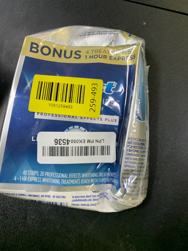 Photo 1 of Crest 3D Whitestrips Age Renewal – Teeth Whitening Kit, 24 Treatments (20 + 4 Bonus), Each with 1 Upper/1Lower, 48 Strips – Crest 3DWhite Teeth Whitening Strips