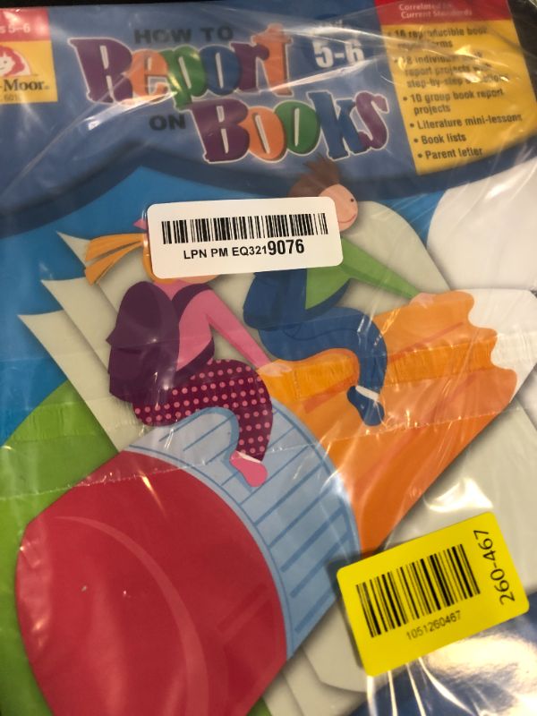 Photo 1 of How to Report on Books, Grades 5-6+
