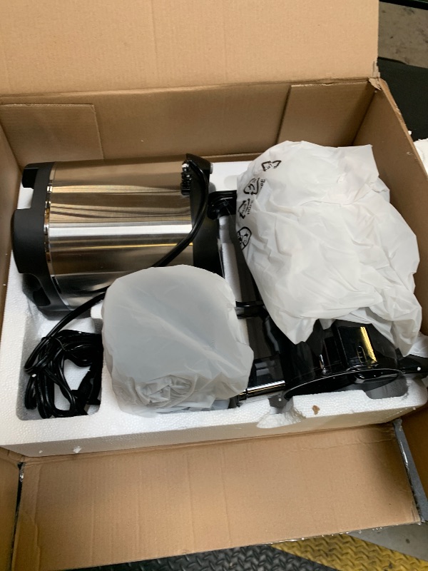 Photo 1 of Cold Press Juicer Machines, Juicer Machines for Whole Fruits and Vegetables, Masticating Juicers, High Juice Yield, BPA Free