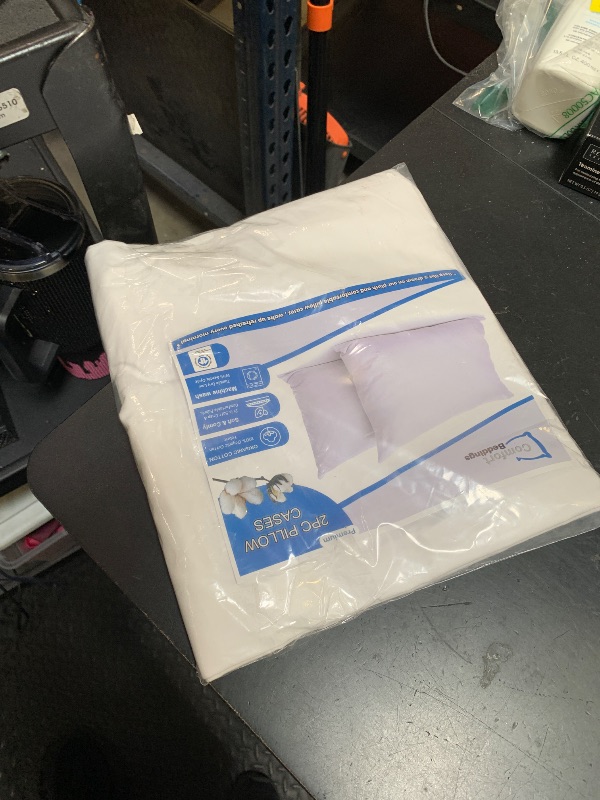 Photo 1 of Comfort Beddings 100% Organic Cotton Pack of 2 Youth Pillowcases 16x22 White Pillow Cases with Envelope Closure, Crisp Percale Weave, Soft & Cooling Pillow Covers (Size-16x22, White)