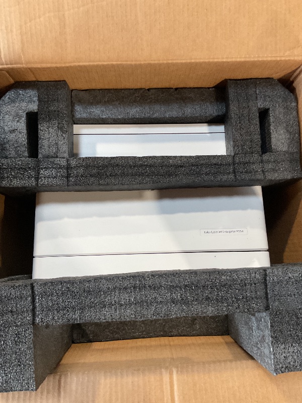 Photo 1 of *** FOR PARTS ONLY/ SMALL DISPLAY SCREEN SEVERELY DAMAGED CANNOT SEE **** HP Color LaserJet Enterprise M554dn Duplex Printer (7ZU81A)