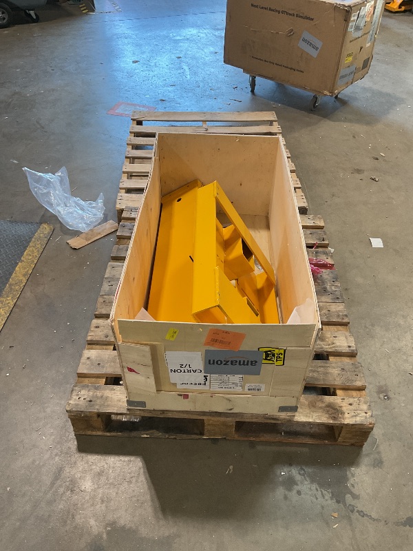 Photo 1 of **NO HOOKS OR BOOM refer to photo**YITAMOTOR Fork Mounted Telescoping Crane Jib Boom 5500lb Lift Capacity, Manual Telescopes 31in-79in for Warehouse or Factories