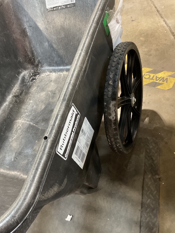 Photo 1 of **MINOR DAMAGE**RCP5642BLA - Big Wheel Utility Cart