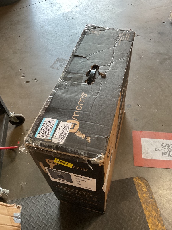 Photo 1 of **DIRT**4moms MamaRoo Multi-Motion Baby Swing, Bluetooth Enabled with 5 Unique Motions, Black