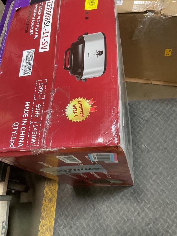 Photo 1 of **DIRT FROM TRASNSPORT**Sunvivi 28 Quart Electric Roaster Oven Turkey Roaster with Lid Electric Roasters with Removable Pan Large Roaster,Visible & Self-basting Lid, Fast Heating & Thaw/warming Setting,Silver