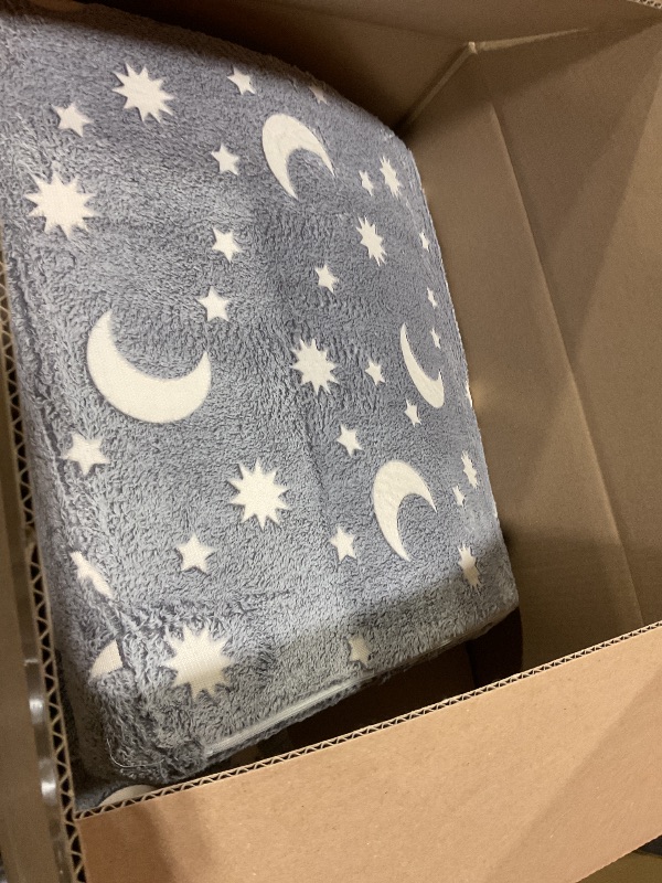 Photo 1 of ***PARTIAL SET***IFNOW Modular Kids Play Couch,Toddler Couch Kids Sofa,Child Sectional Sofa,Bedroom and Playroom Furniture for Toddlers,Convertible Foam and Floor Cushion for Boys and Girls,Glow in The Dark,Star