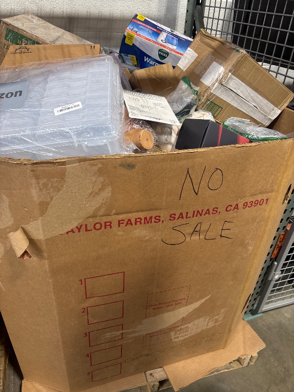 Photo 1 of *** NON REFUNDABLE *** **MUST BRING TRUCK TO PICK UP** TRASH/NON SELL PALLET