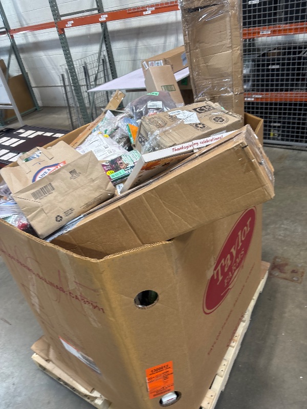 Photo 1 of *** NON REFUNDABLE *** **MUST BRING TRUCK TO PICK UP** TRASH/NON SELL PALLET