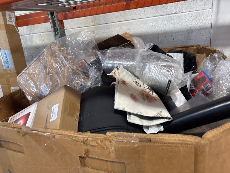 Photo 1 of *** NON REFUNDABLE *** **MUST BRING TRUCK TO PICK UP** TRASH/NON SELL PALLET