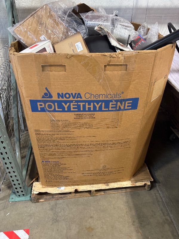 Photo 1 of *** NON REFUNDABLE *** **MUST BRING TRUCK TO PICK UP** TRASH/NON SELL PALLET